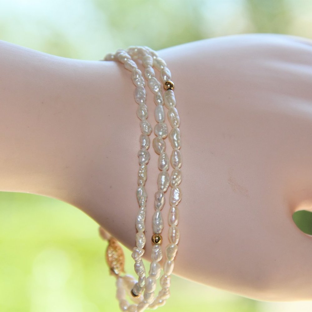 Royal Touch Inc. 14k Gold Pearl Bracelet